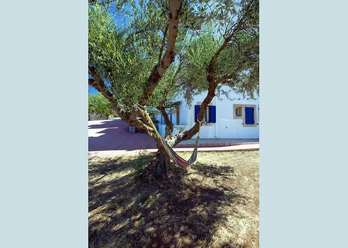 Contaratos Lettings 3* Λιβάδι Κυθήρων