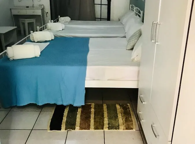 Contaratos Lettings Ξενοδοχείο με διαμερίσματα Λιβάδι Κυθήρων